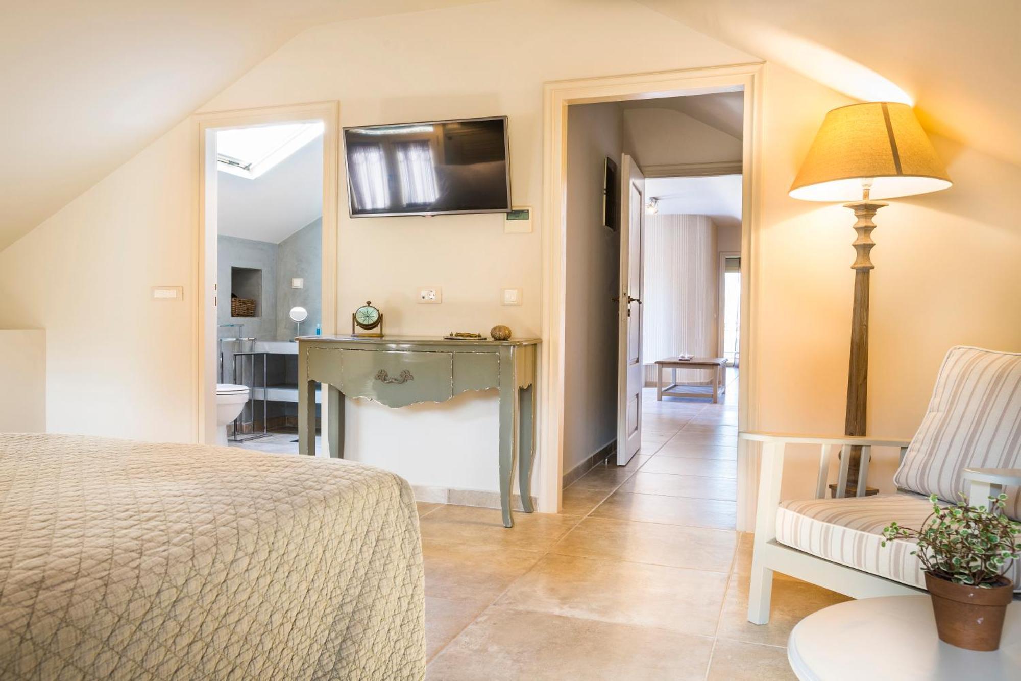 Almyra Hotel Фискардон Экстерьер фото